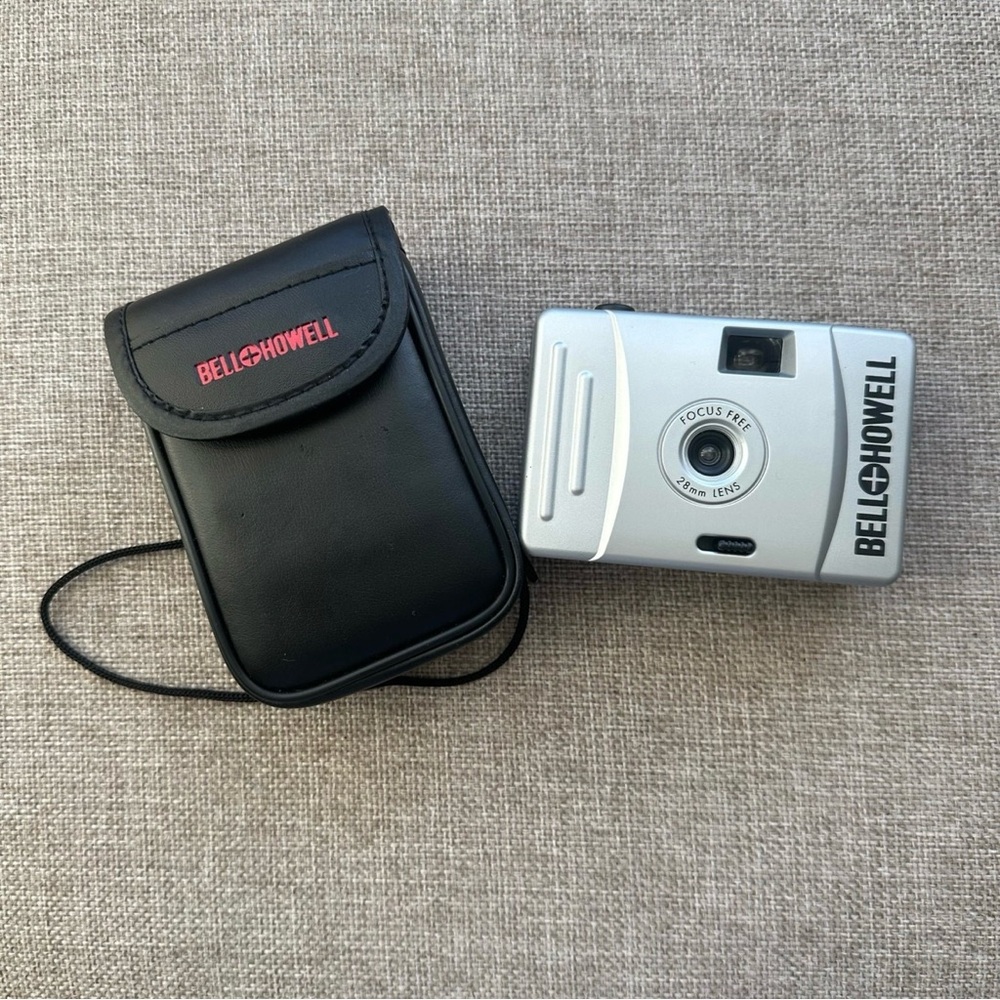 bell+howell 35mm film camera